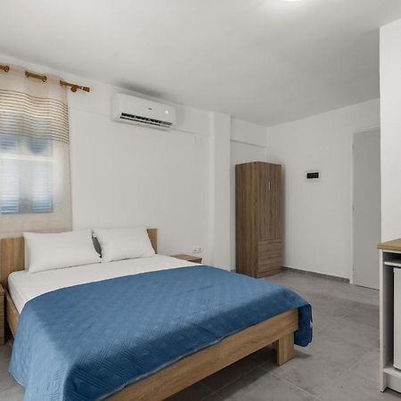 Lévktron Nikolas Apartments Stoupa מראה חיצוני תמונה
