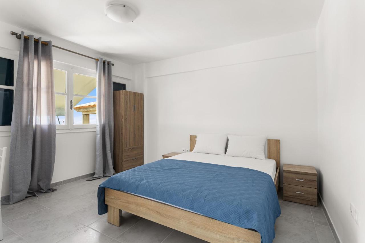 Lévktron Nikolas Apartments Stoupa מראה חיצוני תמונה